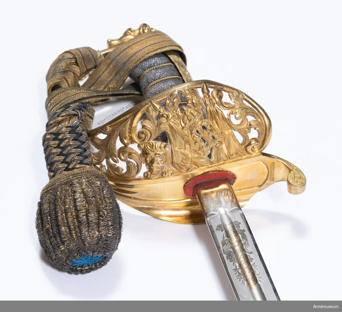 Grupp D II.
Oscar II:s namnchiffer (se fästet)