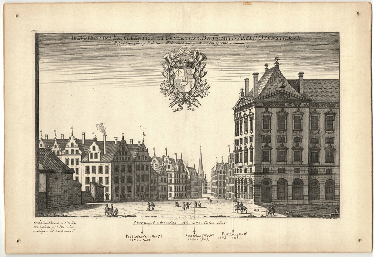 Storkyrkobrinken i Gamla Stan, Stockholm.

Stockholms postkontor markerade i efterhand.

Betraktaren befinner sig uppe vid slottet, och tittar ner mot Riddarholmskyrkan som syns i bakgrunden. Till höger i bild ett stort stenhus, till vänster är husen mindre. Mitt på himlen är en vapensköld avbildad.