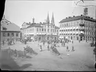 Vy över Stora Torget mot Uppsala domkyrka