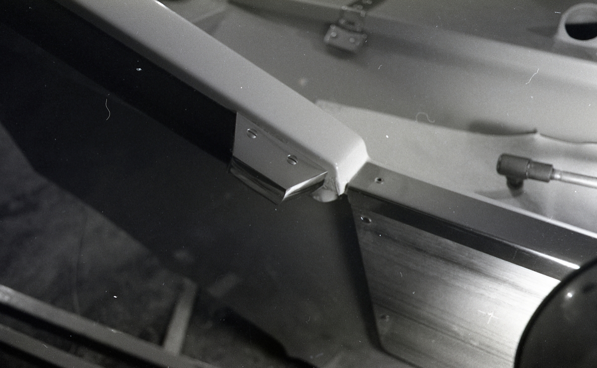 Bygging av Wesling/Vesling Open. Trolig prototypen. Detalj akterspeilet.
