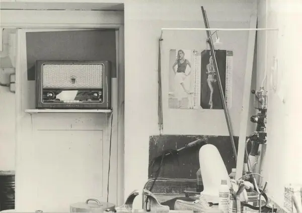 Ortopedverkstad ”Bandage”. 
I bandageverkstad – slutputs av 