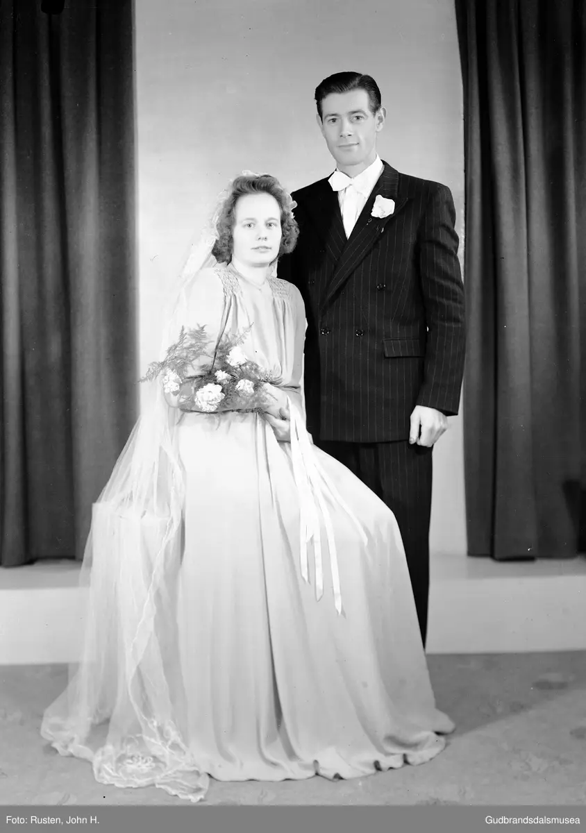 Brudebilde Ragnar Kolås og Ragna Heggelien