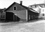 Spruthuset vid Hovsgatan, rivet på 1940-talet. Tomt nr 1.