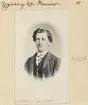 Ungdomsporträtt av Wilhelm Ygberg, äldste son till kronofogde Eric Johan Wilhelm Ygberg och hustrun Maria Didrika Salander. Född i Linköping 1845 men uppvuxen i Vreta kloster, Vikingstad och Kristberg, dit faderns tjänst tagit familjen. Efter gymnasiestudier i Linköping och vidare högre utbildning i Uppsala, kom han i tjänst vid Kammarrätten i Stockholm. I förstone som kammarskrivare, sedermera revisor.