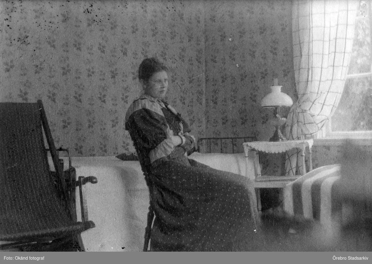 Kvinna i sovrum

Tyra Ljunggren (född Ericsson 1884-11-16 St Petersberg Ryssland död 1972-09-05)