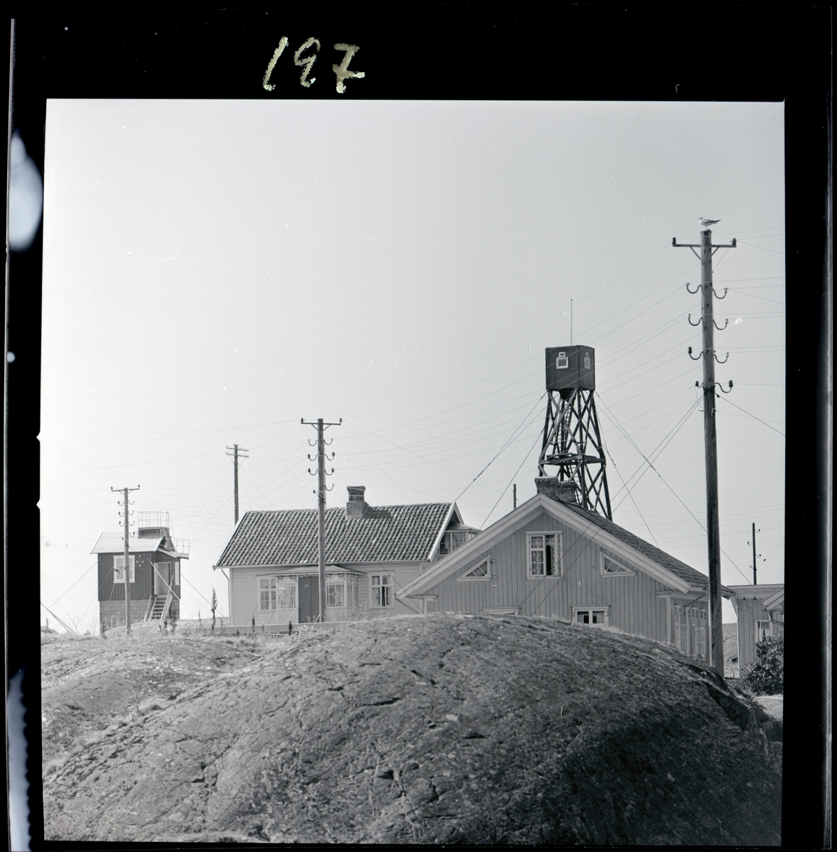 UMFA55076:0197