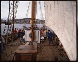 Passasjerer på dekket av "Anna Rogde".
