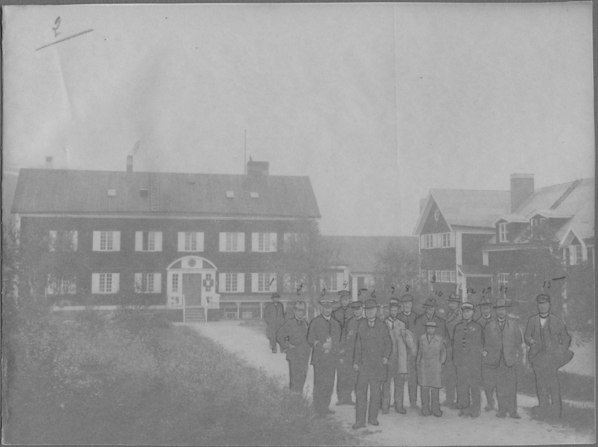 Malmbanans elektrifiering. Besiktningsresa Svartön - Riksgränsen - Narvik. Högre tjänstemän vid Abisko turiststation.