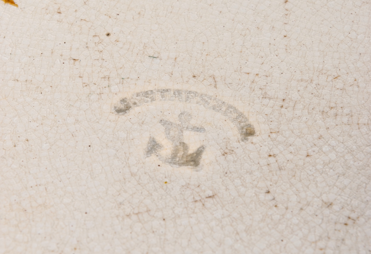 Stekfat, Gustafsberg, vitt med dekor i flytande blått.