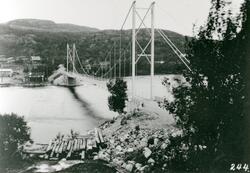 Elvenes bru. Riksveg 960.