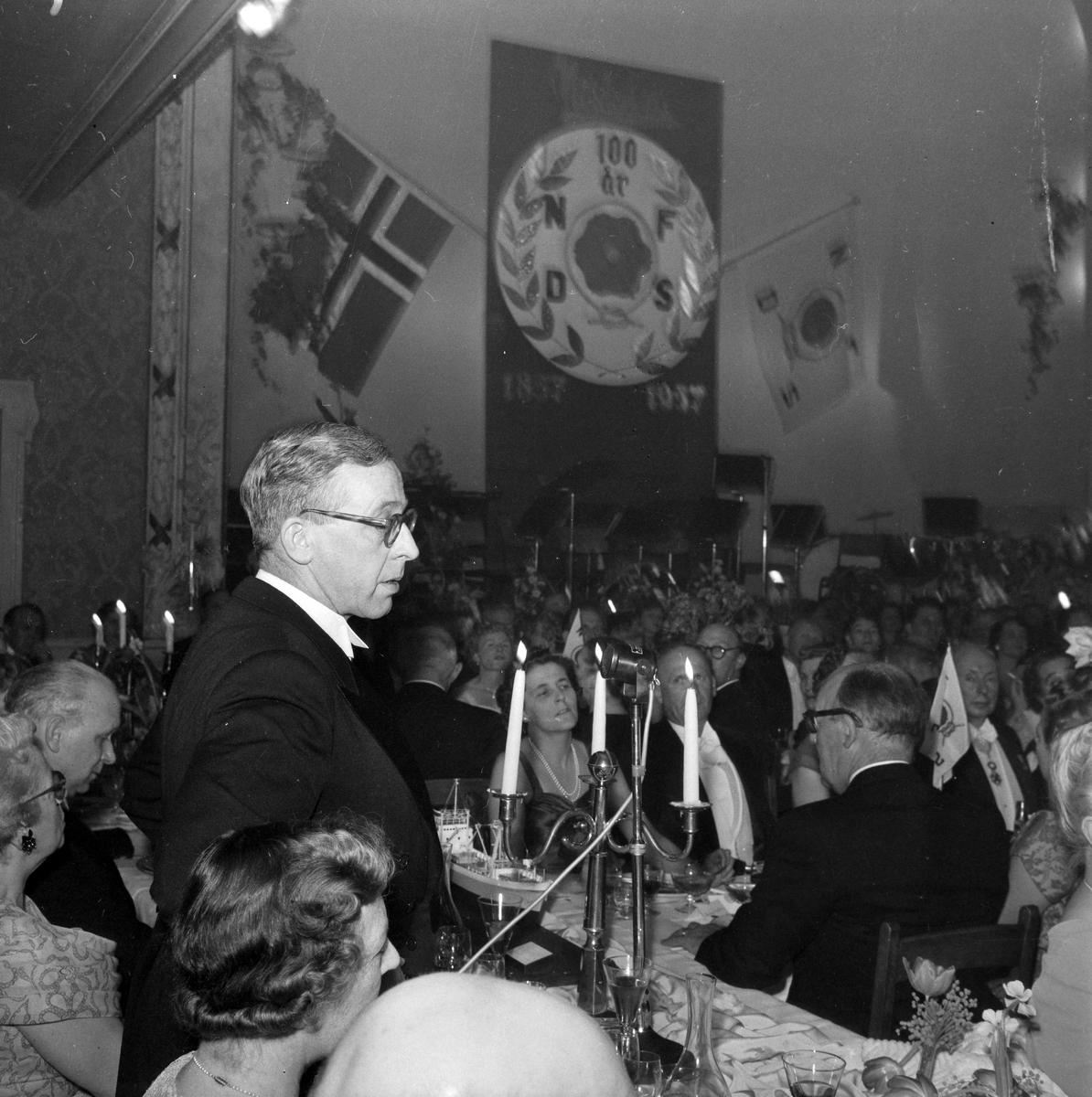 Nordenfjeldske Dampskipsselskap feirer 100-årsjubileum