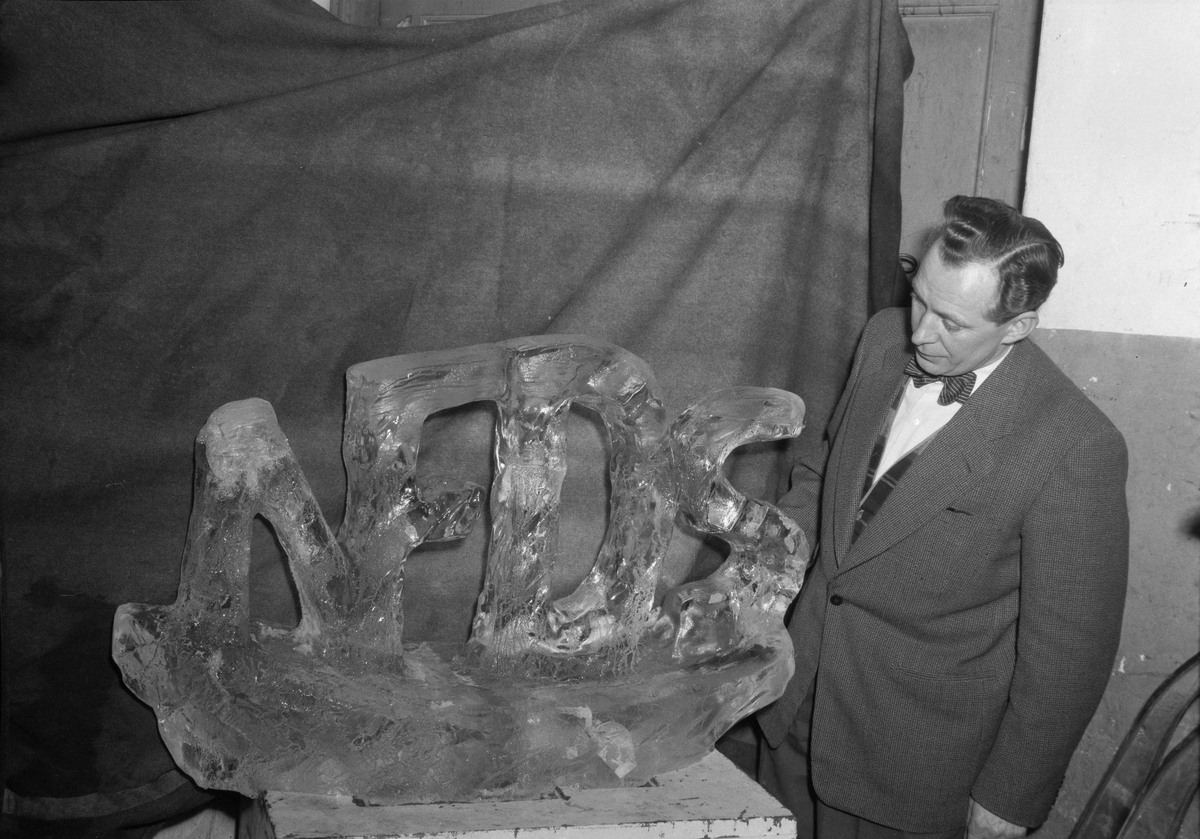 Nordenfjeldske Dampskipsselskap feirer 100-årsjubileum