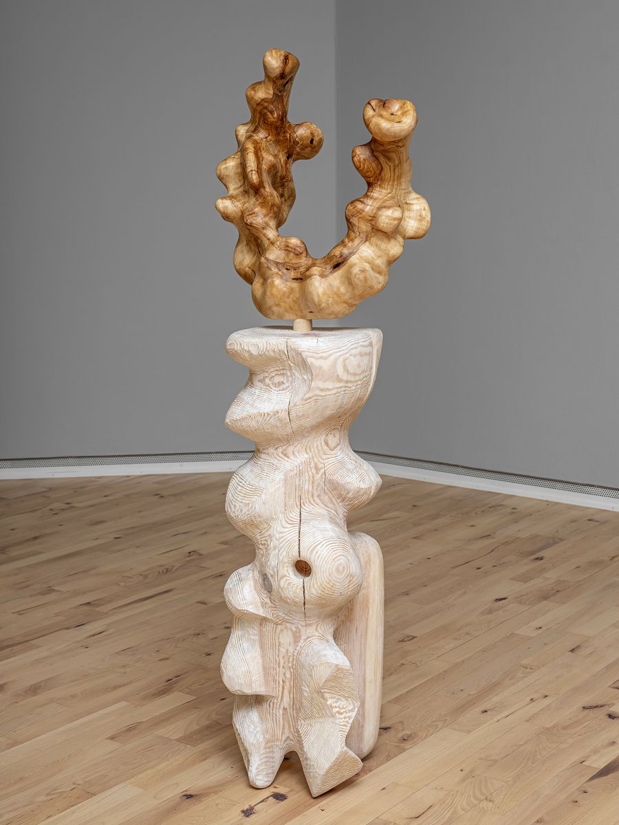 Plinth and Sculpture no. 2 [Skulptur]