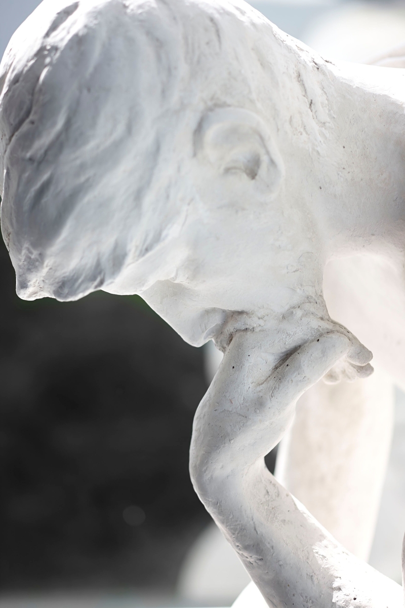 Svor ønskte at Nasjonalgalleriet skulle kjøpe inn gruppa støpt i bronse. Støpt i bronse til skulpturparken til Anders Svor Museum i 2014 (ASM 428).