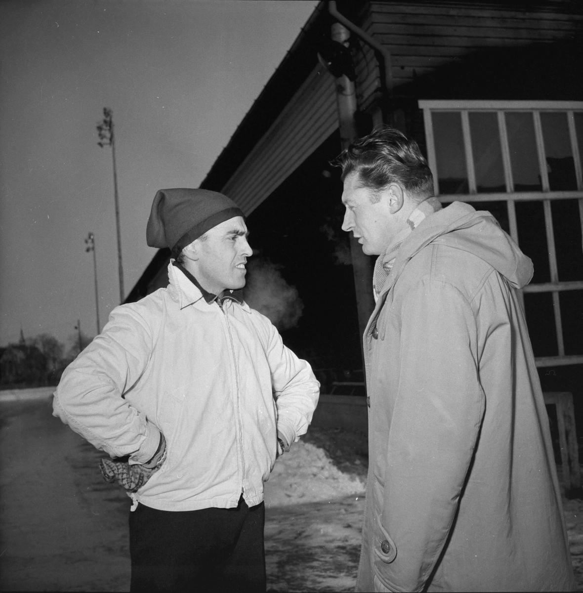Hjalmar Andersen og Ramon Franquesa Lloveras fra Spania på Stadion