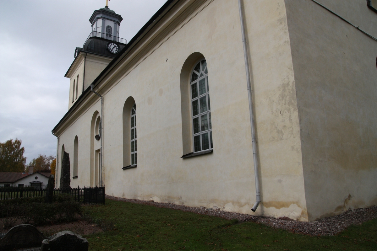 Östervåla kyrka, Östervåla socken, Heby kommun, Uppsala län 2014