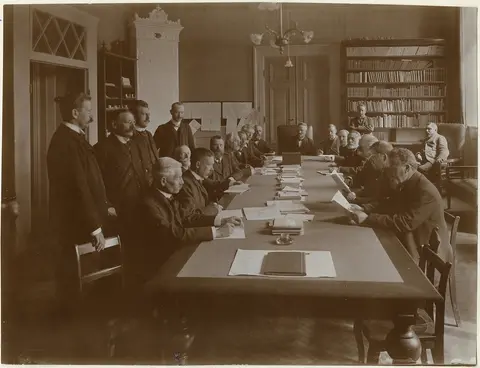 Västerås, Kyrkbacken.
Västerås allmänna läroverk, c:a 1910.