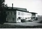 Västerås, Hässlö 5:1. 
Hangar vid F1 Västerås Flygflottilj. Kontorsdel, 1960-talet ?