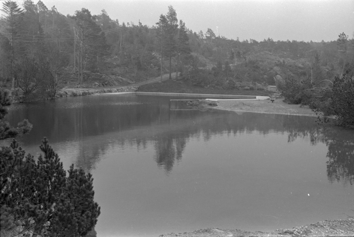 Det første badeanlegget i Vannbassengan, 1975.