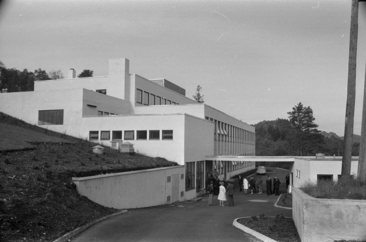 Åpningen av økonomibygget på Bakkebø, 1971.