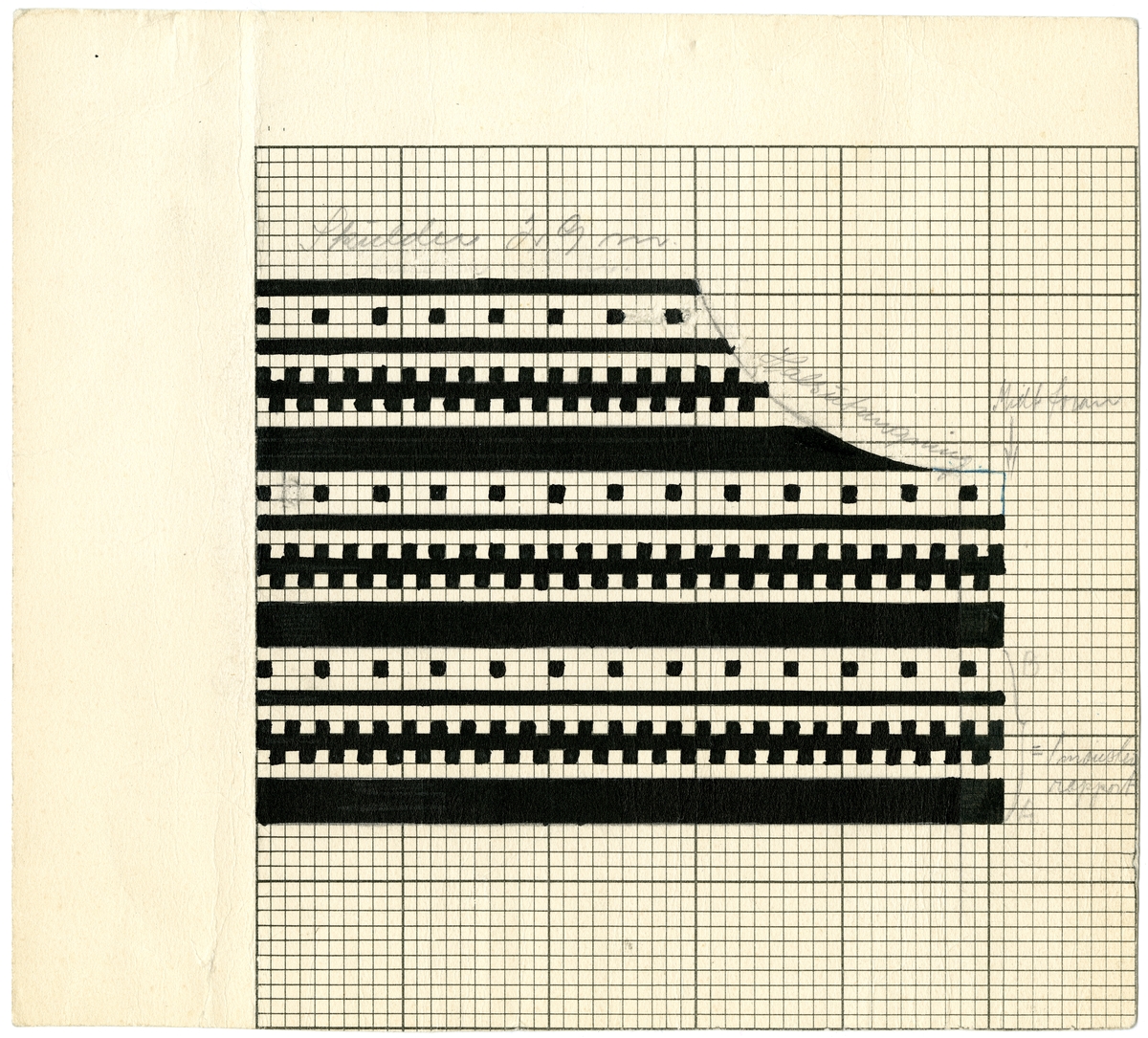 Strikkemønster fra Den Norske Husflidsforenings Vevstue og Mønstersamling. Mønstertegning på ruteark. Usignert. Udatert.