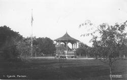 Postkort, Jernbaneparken med paviljong,