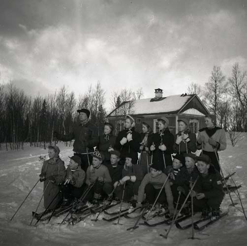 Alla Växboodlarna med skidor, Åre 1953.