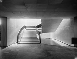 Varuhuset MEA
Trappa, sedd nerifrån