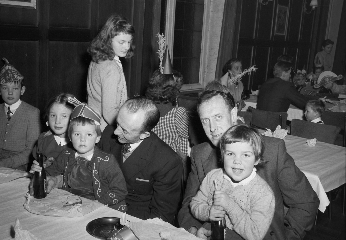 Ørens Mekaniske Verksteds julefest for barn