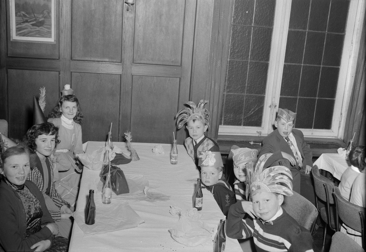 Ørens Mekaniske Verksteds julefest for barn