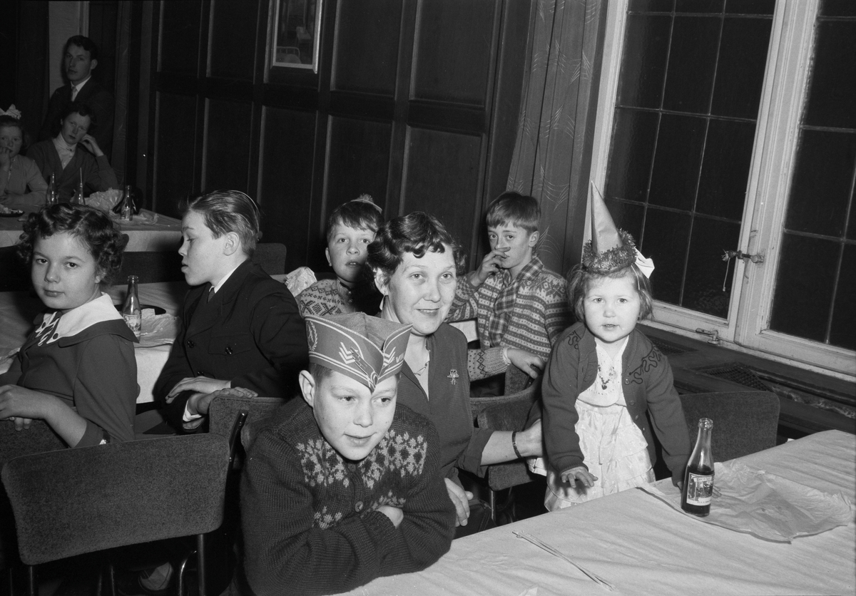 Ørens Mekaniske Verksteds julefest for barn