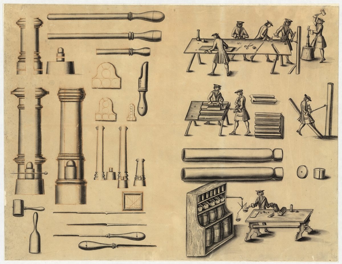 Tuschlavering av Daniel Grundell, i brunmålad träram.

Motiv: Tillverkning och laddning av raketer. Laddaren har på bordet och i en hylla vid sin sida: våg, kaggar, tråg och burkliknande behållare. Arbetsritningar till stockarna med sektioner, skalor och verktyg.