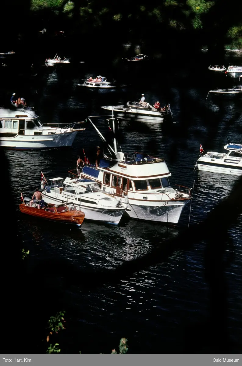 fjord, sund, båter, mennesker