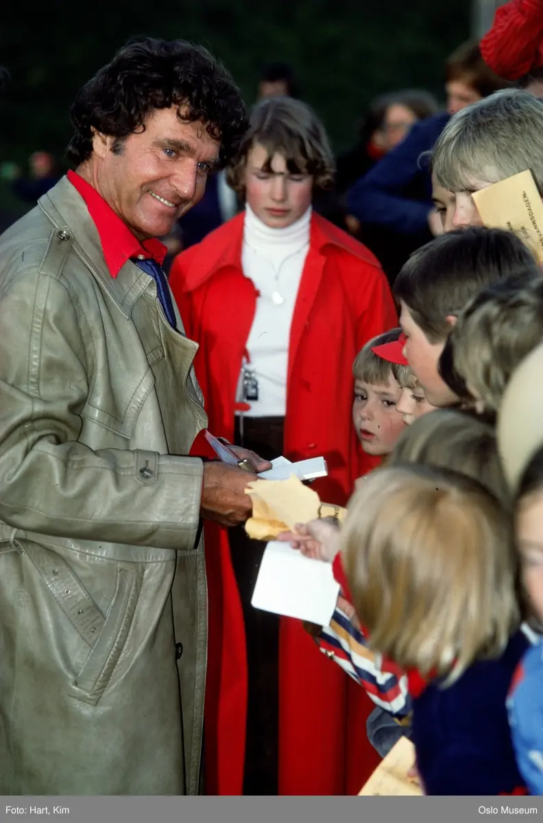 mann, filmskaper, barn, autografskriving