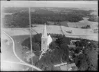 Ballongövningar omkring 1908. Fotografi från ballong, kyrka