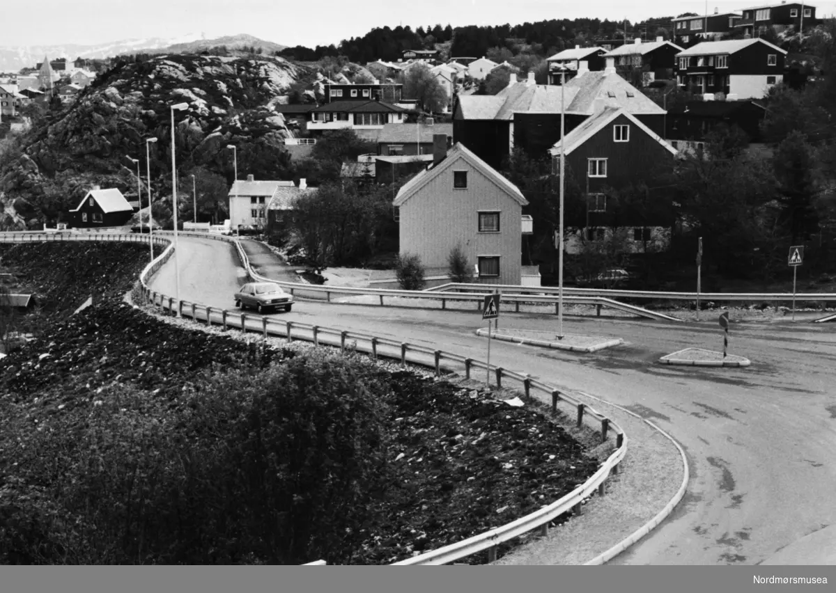 Foto fra Innlandet i Kristiansund. Fotoarkivet stammer fra Nordmørsposten, og inngår nå i Nordmøre museums fotosamlinger.