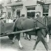 Vänersborg. Kortege på Kungsgatan