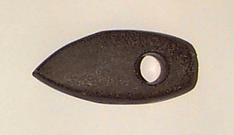 Plan ovan- och undersida. Helt slipad.