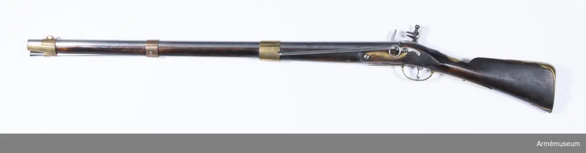 Karbin med flintlås.