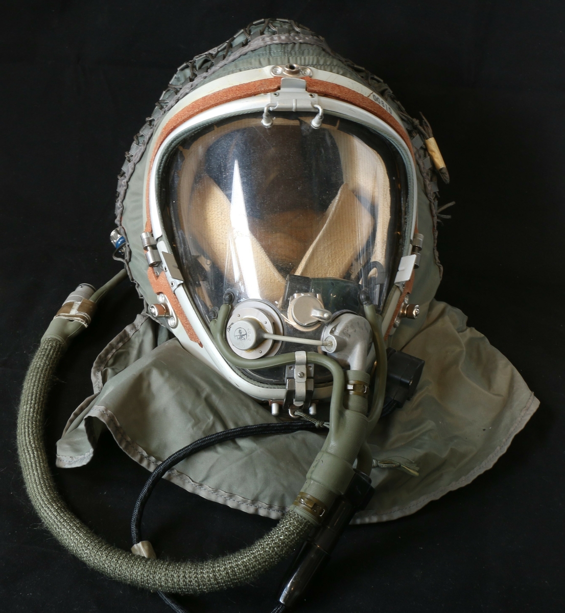 Flyverhjelm