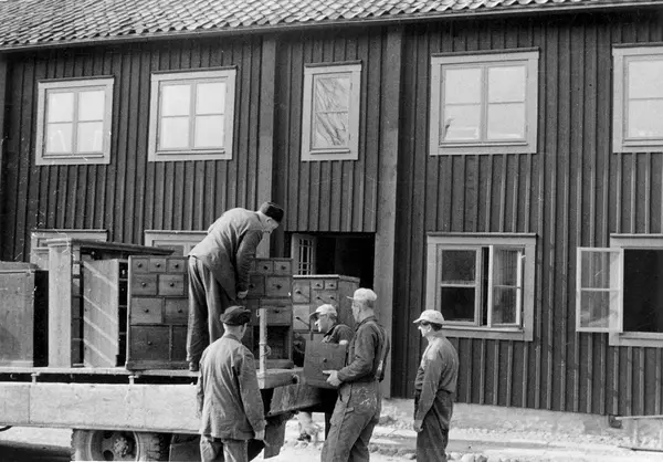 Från lanthandel i Asker till diversehandel i Wadköping