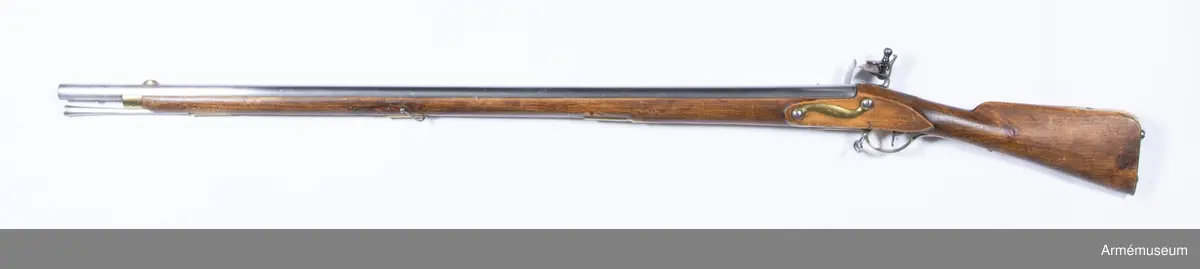 Infanterigevär m/1762 med flintlås.