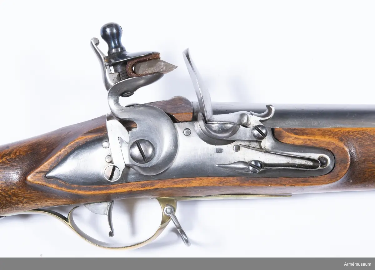 Infanterigevär m/1762 med flintlås.