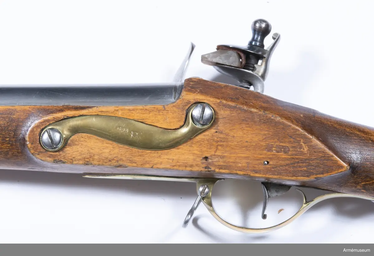 Infanterigevär m/1762 med flintlås.