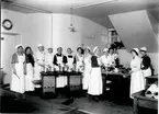 Matlagningkurs omkring 1920
STM, Stockholmsfabriken