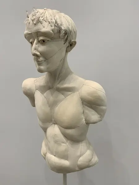 Uten billett [Skulptur]