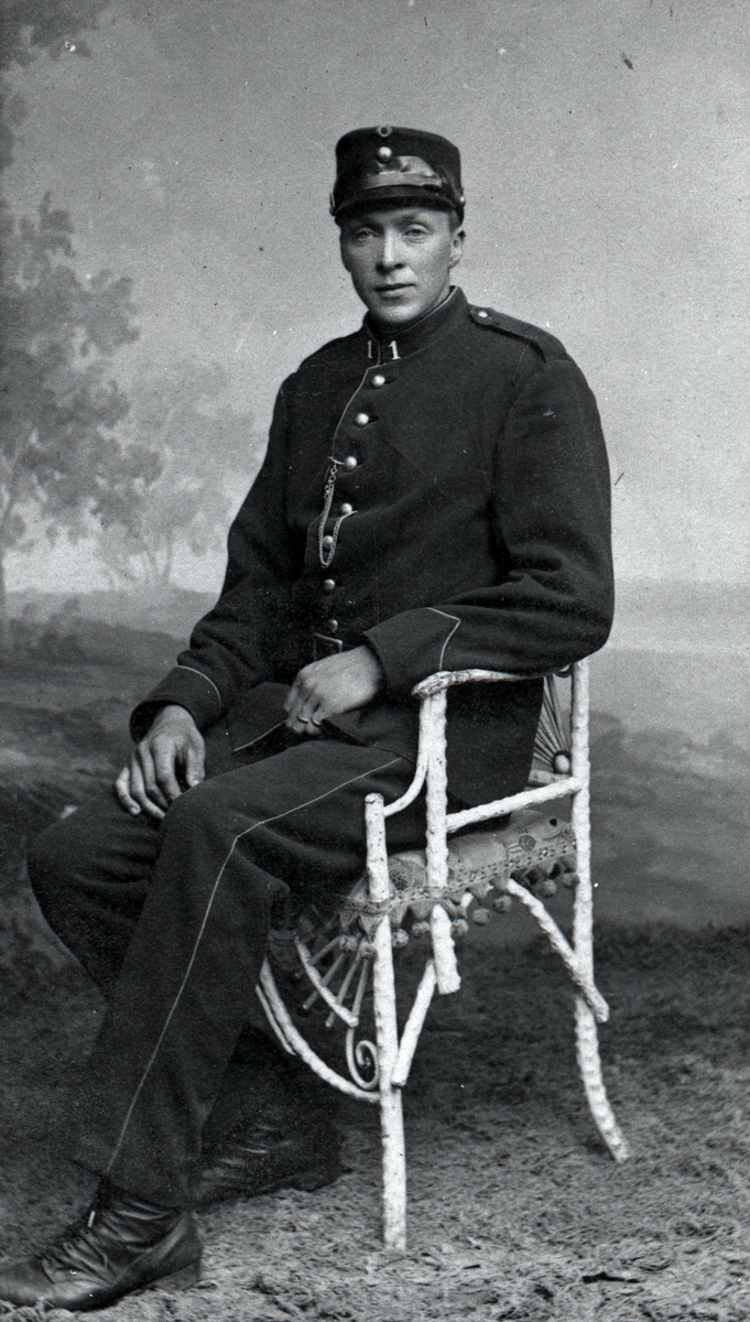 Torgeir A. Høverstad i Kongens klær