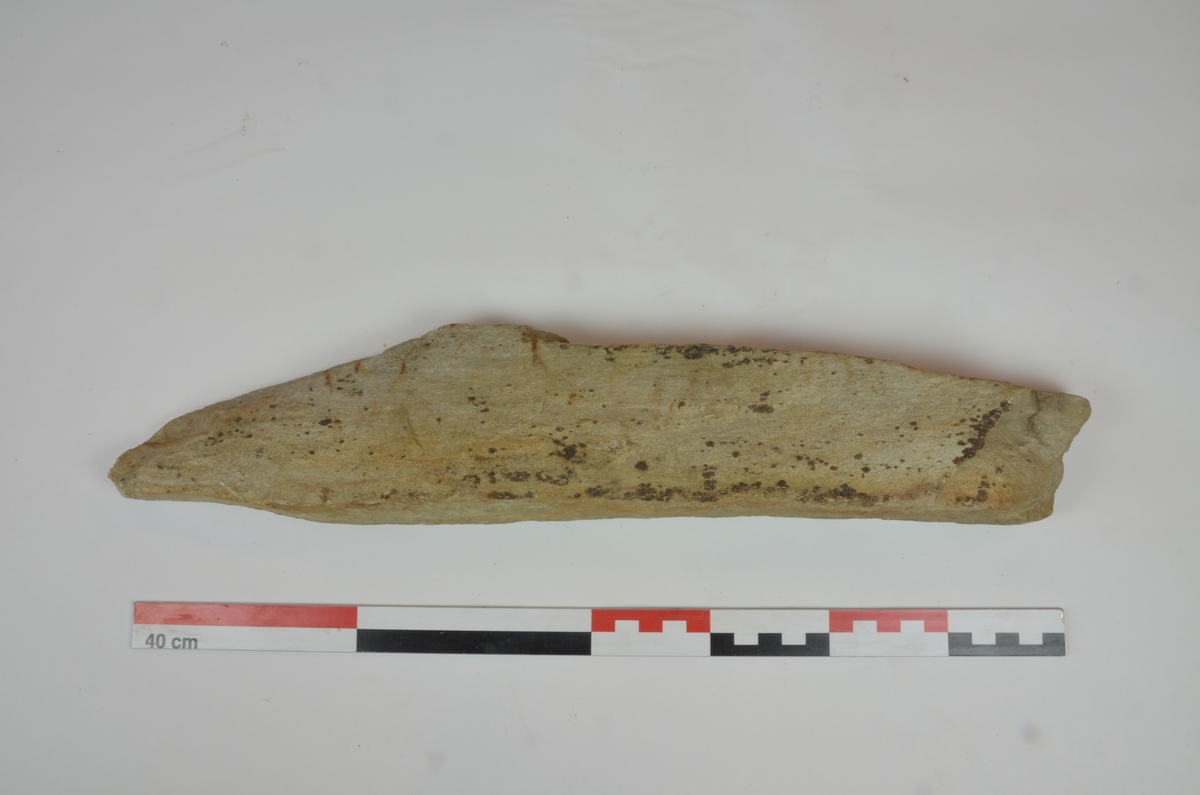 AEC: b-vare brynestein, retur-last? 