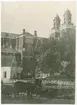 Vy från Östra Ågatan mot Uppsala domkyrka före 1885