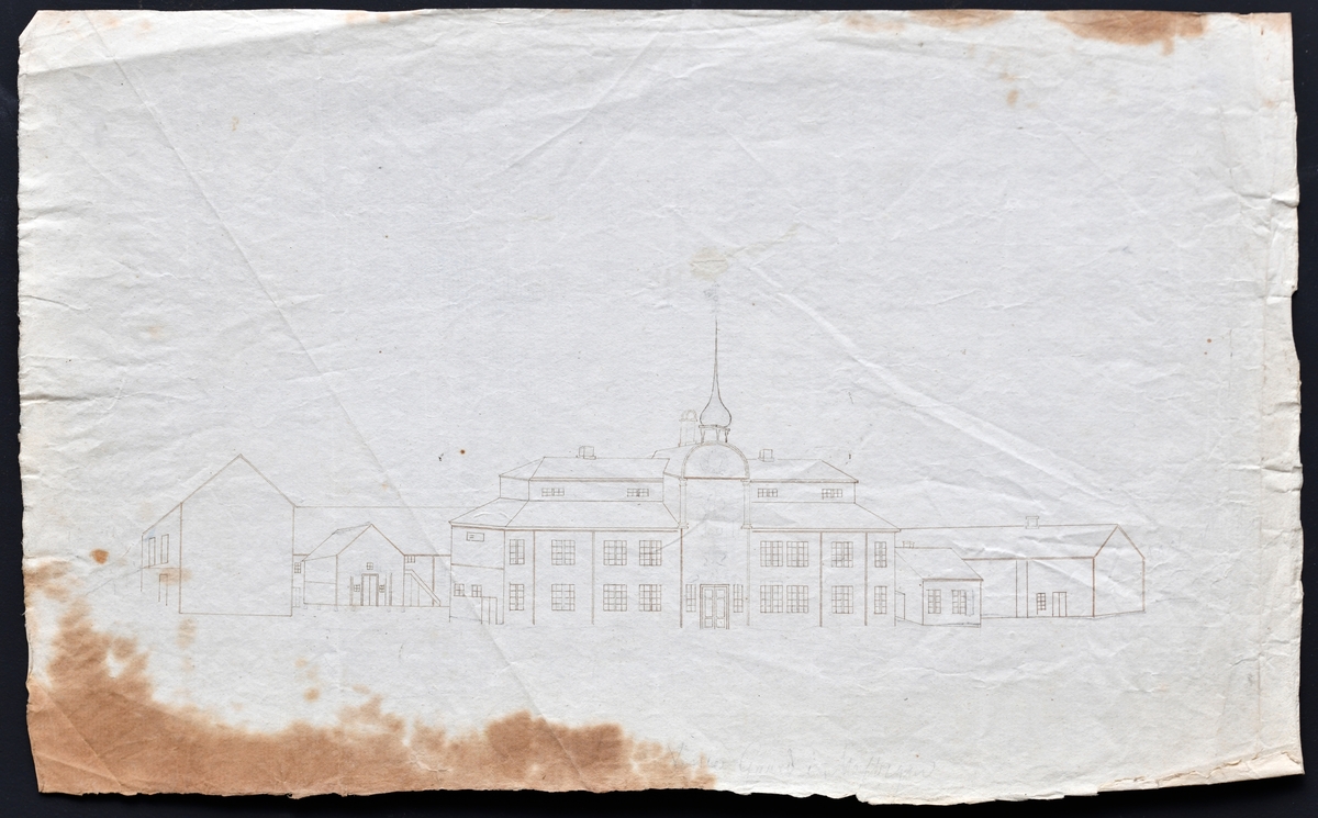 Et ark med en tegning på den ene siden og en uferdig akvarell på den andre siden. Tegningen viser Vinje gård i Mosvika (Vinie Gaard i Mosvigen). Hovedbygningen er sentrum i bildet med tårn og spir. Vinduene er smårutete. På hovedinngangen er det utsmykninger (svakt tegnet med blyant?). I toppen av spiret er det en værhane. På begge sider av og bak hovedbygningen er det ulike typer gårdsbygninger. Det er tegnet med stor detaljrikdom. Nederst er det skrevt gårdsnavn og sted med blyant, se "Påført tekst/merker". På den andre siden er det en uferdig akvarell/tegning. I bakgrunnen er det skogs/fjellandskap i grågrønt og grønt. I forgrunnen er det en skisse av et stort gårdstun, trolig Vinje gård da det står skrevet over motivet (se "Påført tekst/merker").